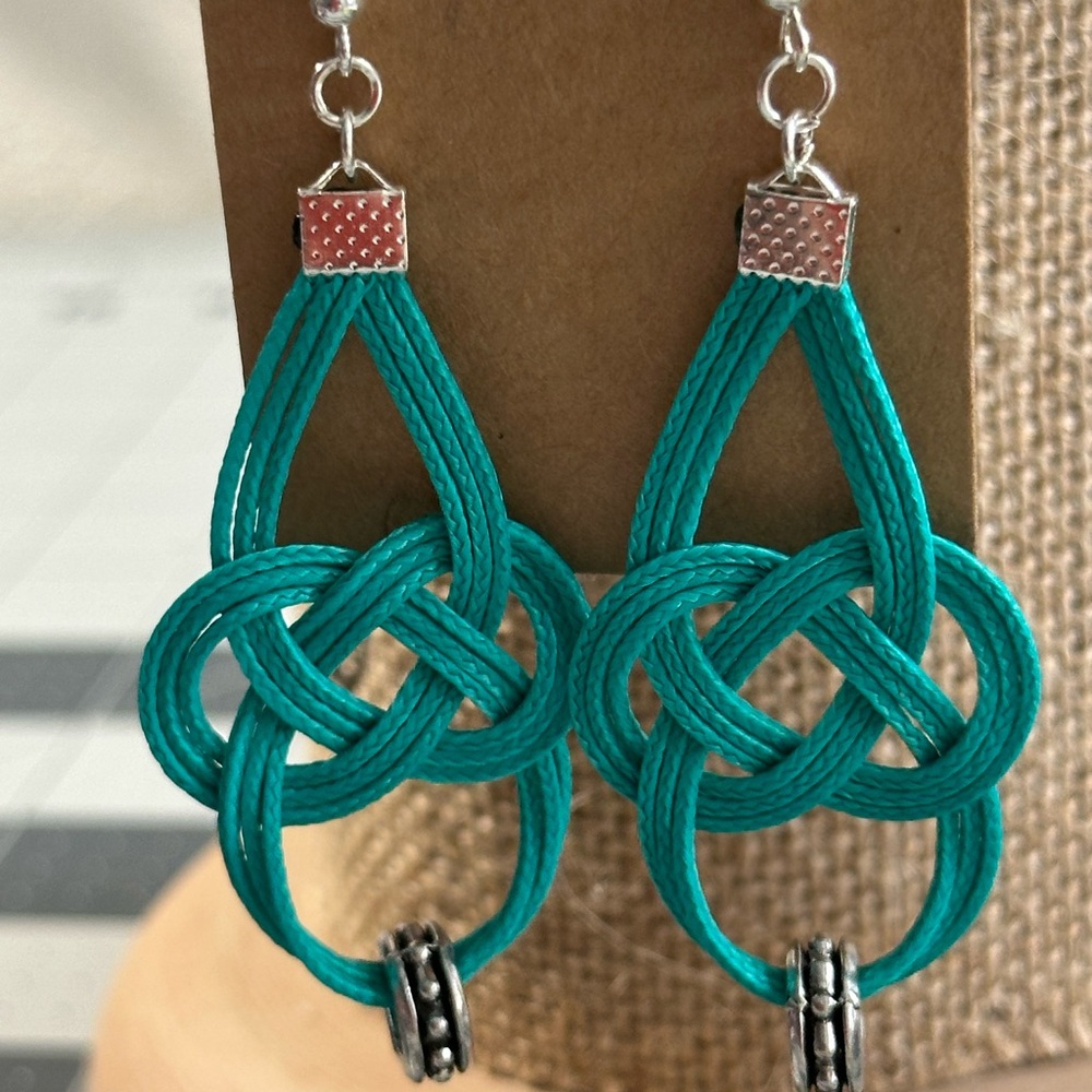 Hand Crafted Turquoise Knot Earrings with Silver Accents - Picture 4 of 6